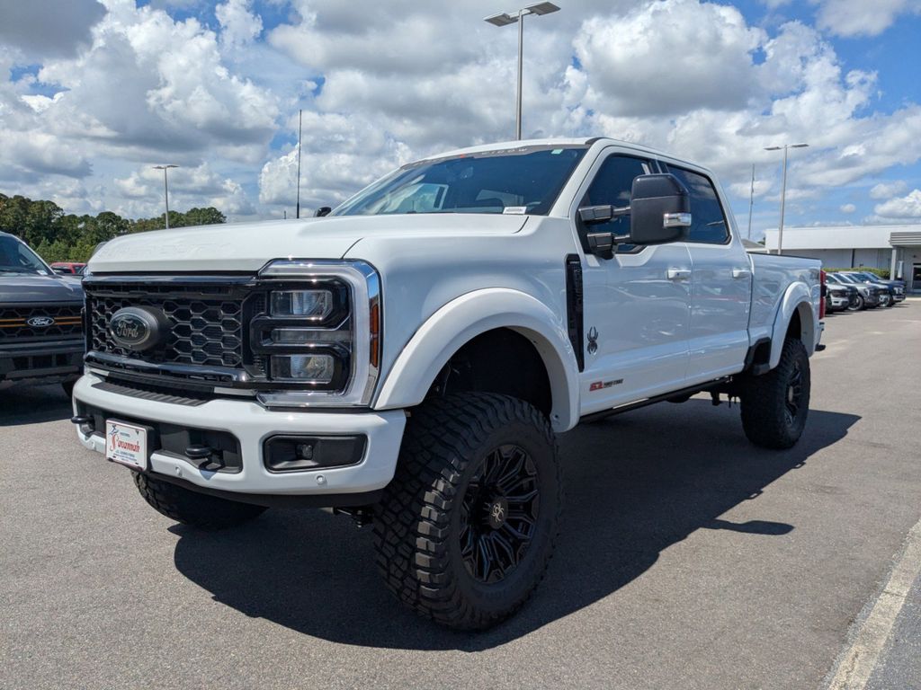 2025 Ford F-250 Black Widow