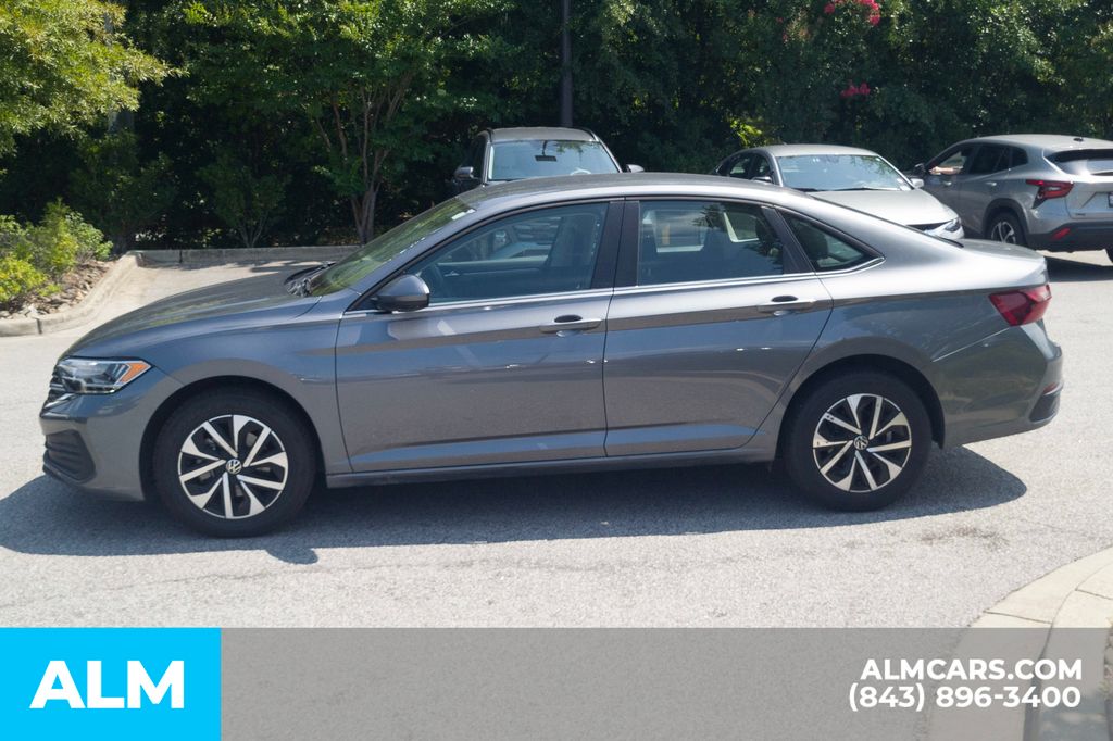 Used 2024 Blue Volkswagen 1.5T S image 10