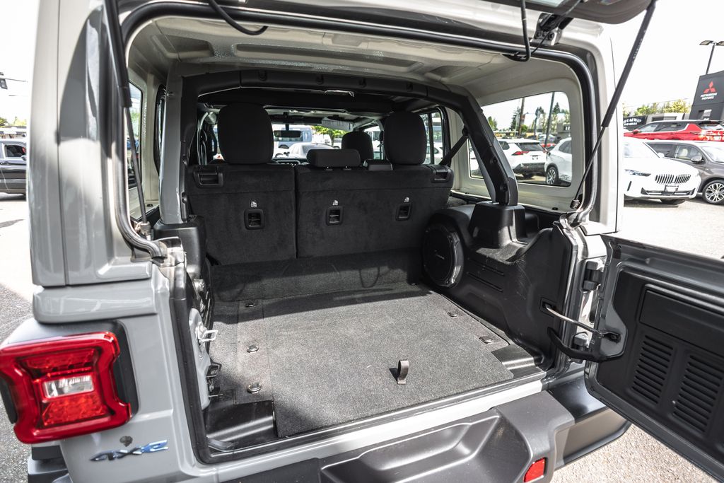 2023 Jeep Wrangler Rubicon 4xe thumbnail 33
