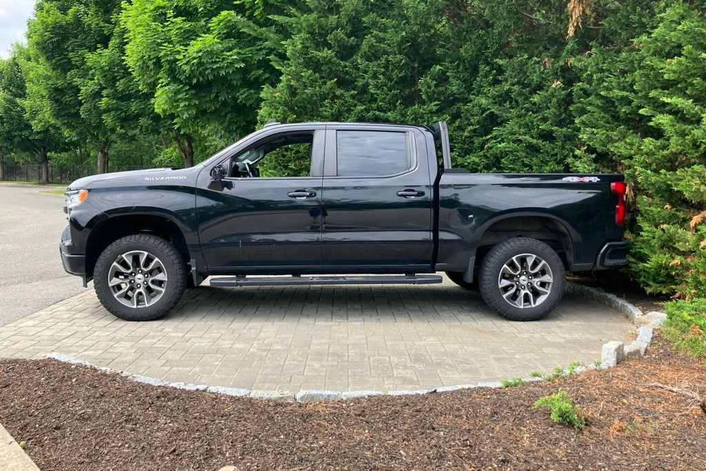 Thumbnail: 2022 Chevrolet Silverado 1500 - 2