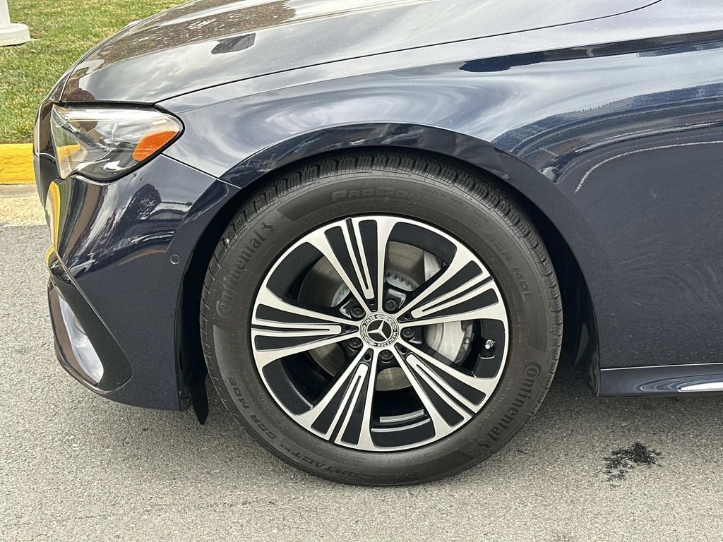 Thumbnail: 2025 Mercedes-Benz E-Class - 14