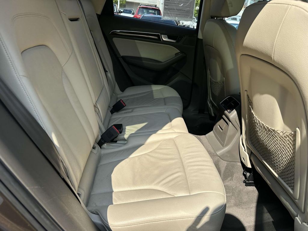 2013 Audi Q5 Premium 17