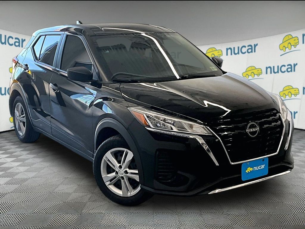 2022 Nissan Kicks — photo 1