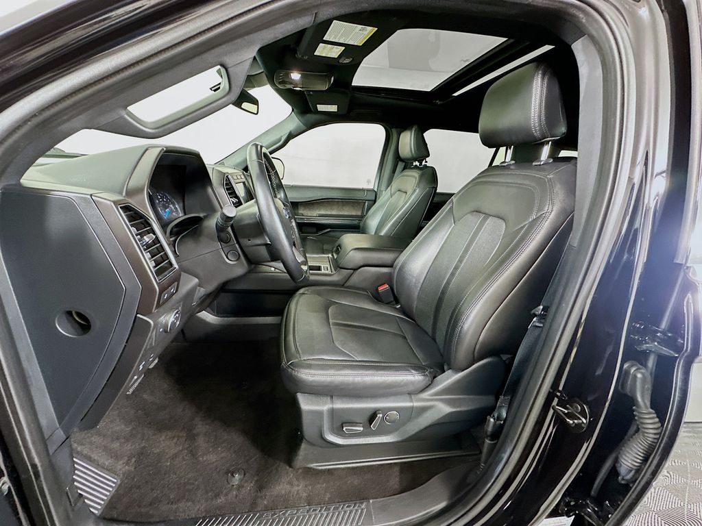 Thumbnail: 2021 Ford Expedition MAX - 21