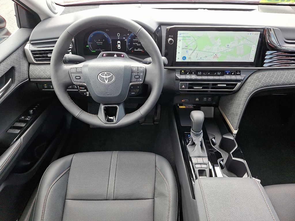 Thumbnail: 2025 Toyota Camry - 12