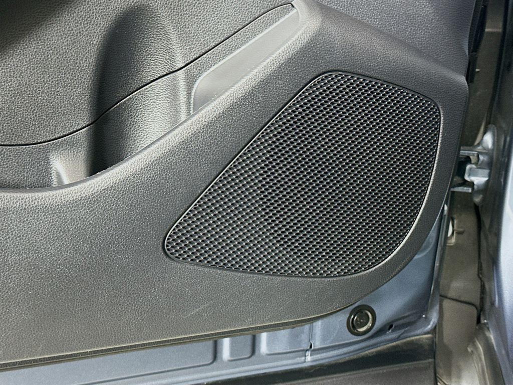 Thumbnail: 2024 Toyota Corolla Cross - 18