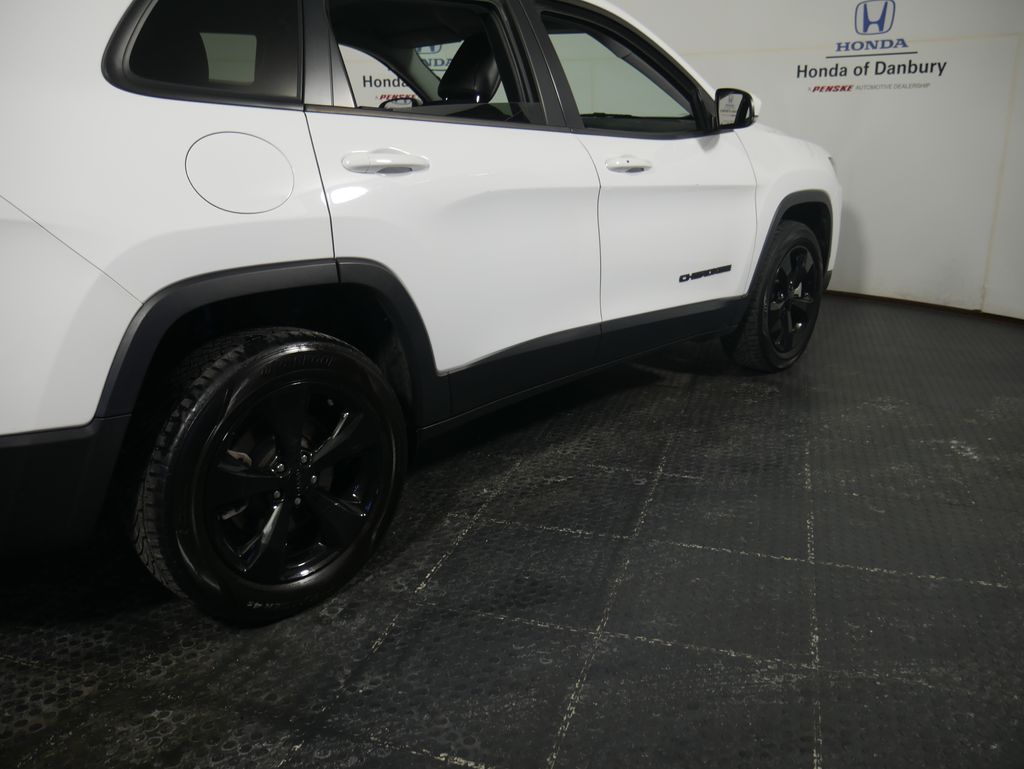 2021 Jeep Cherokee Altitude 4