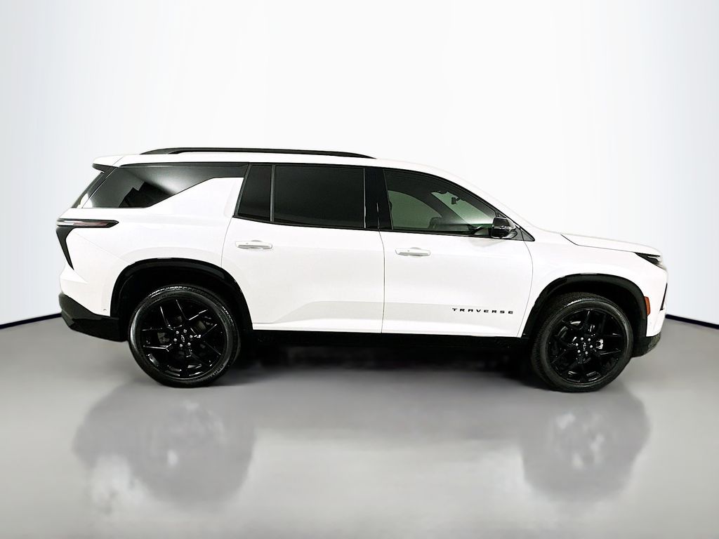 Thumbnail: 2024 Chevrolet Traverse - 4