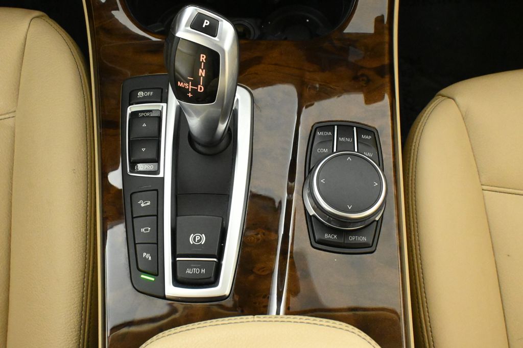 Thumbnail: 2017 BMW X3 - 23