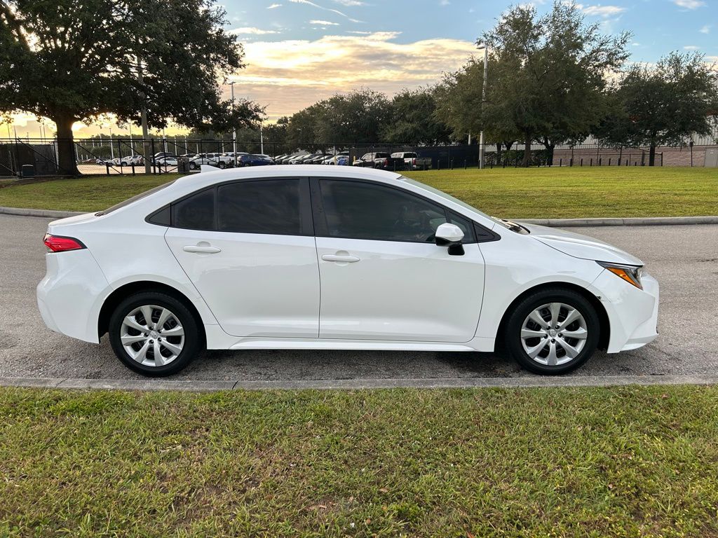 Thumbnail: 2023 Toyota Corolla - 6