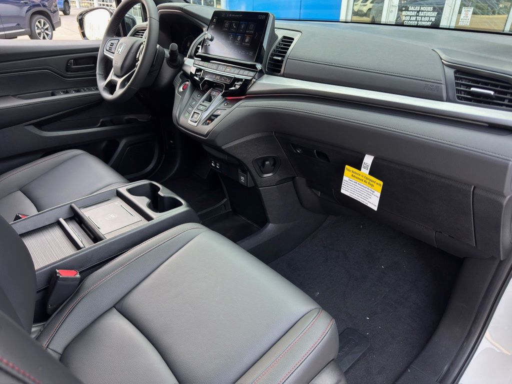 2026 Honda Odyssey Sport-L White at Community Honda