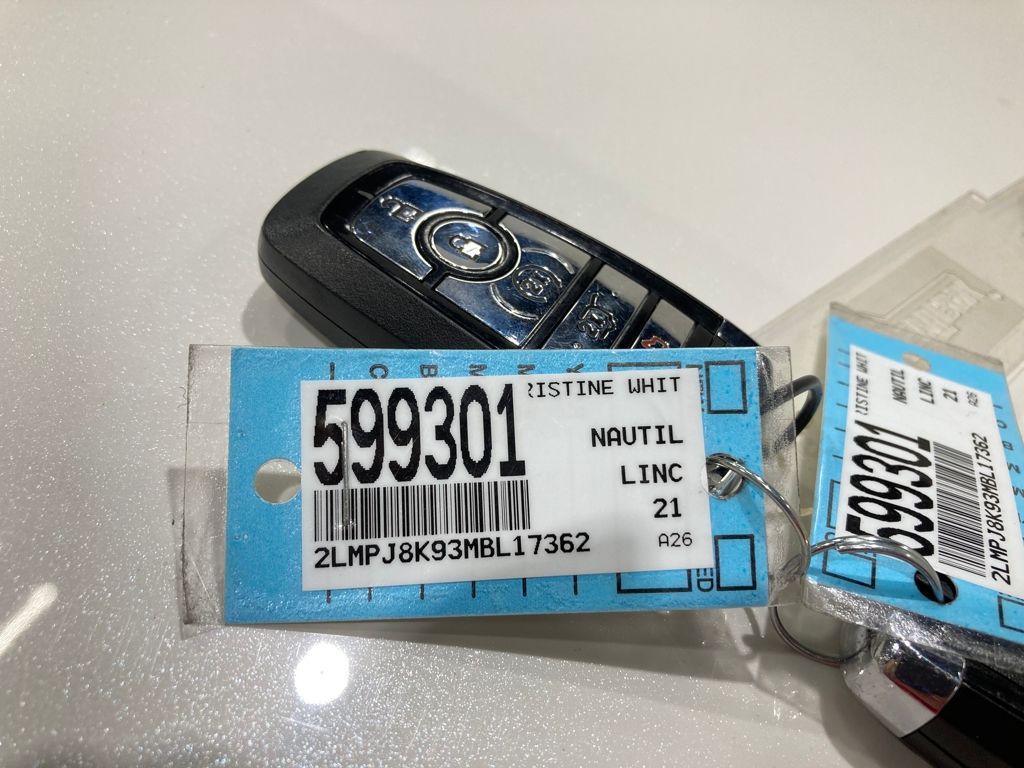 2021 Lincoln Nautilus Reserve