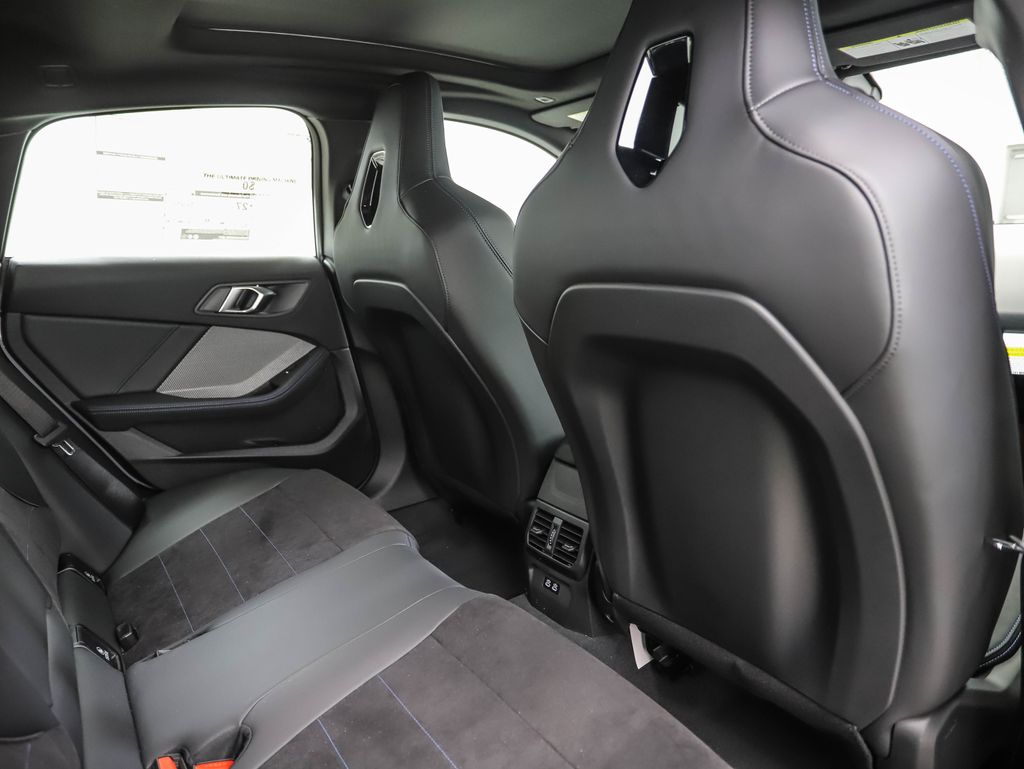 Thumbnail: 2025 BMW 2 Series - 23