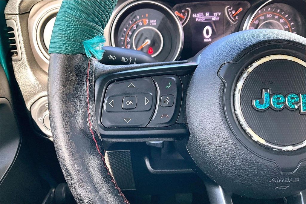 Used 2020 Teal Jeep Unlimited Sport image 20