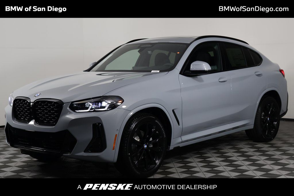2025 BMW X4 xDrive30i Hero Image