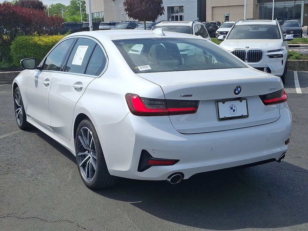 2022 BMW 3 Series 330i xDrive 4