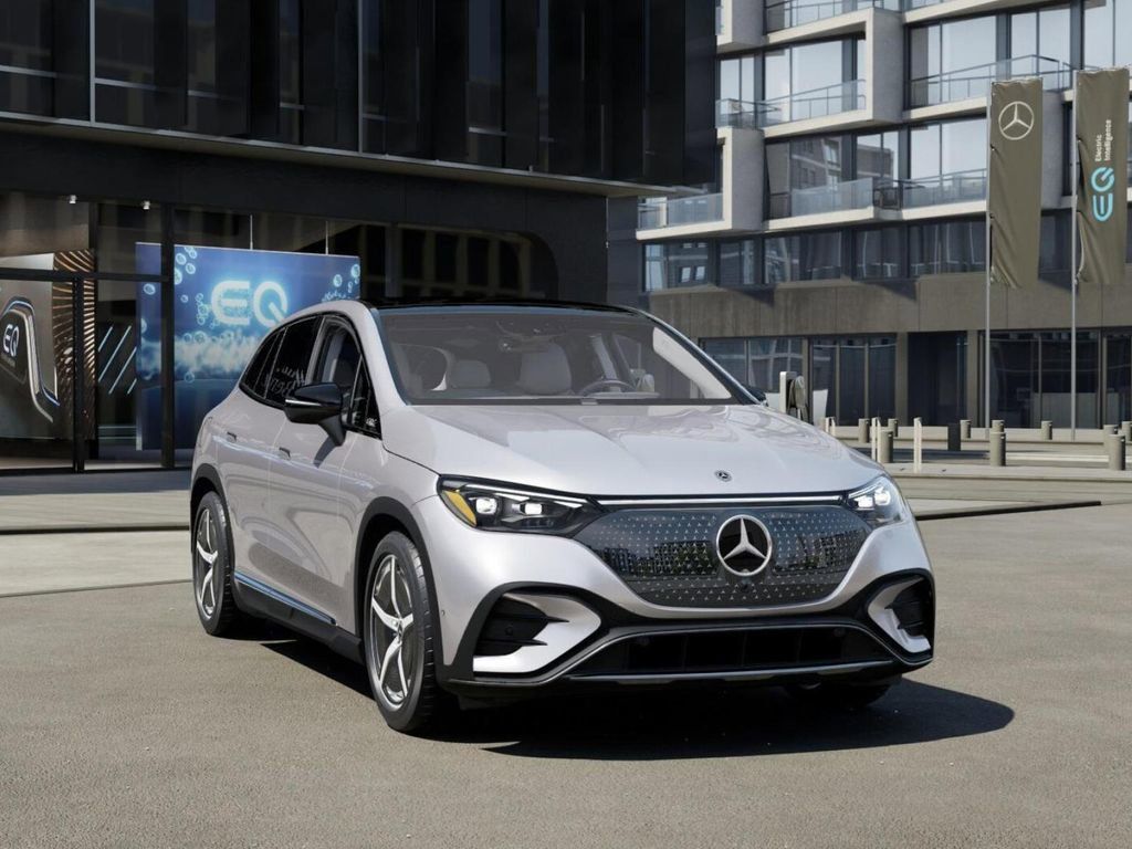 2024 Mercedes-Benz EQE EQE 350 SUV 9