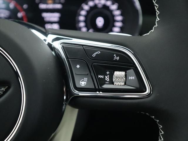 Thumbnail: 2025 Bentley Bentayga - 12