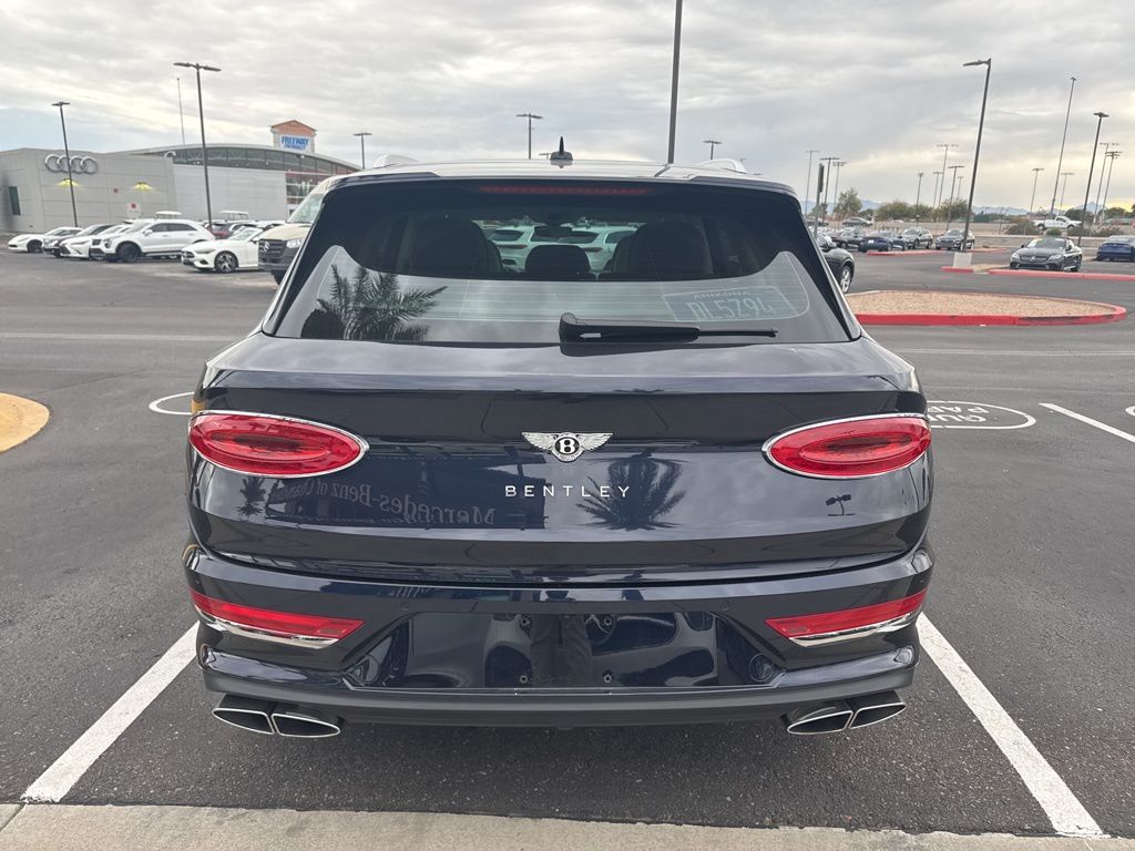 Thumbnail: 2025 Bentley Bentayga - 5