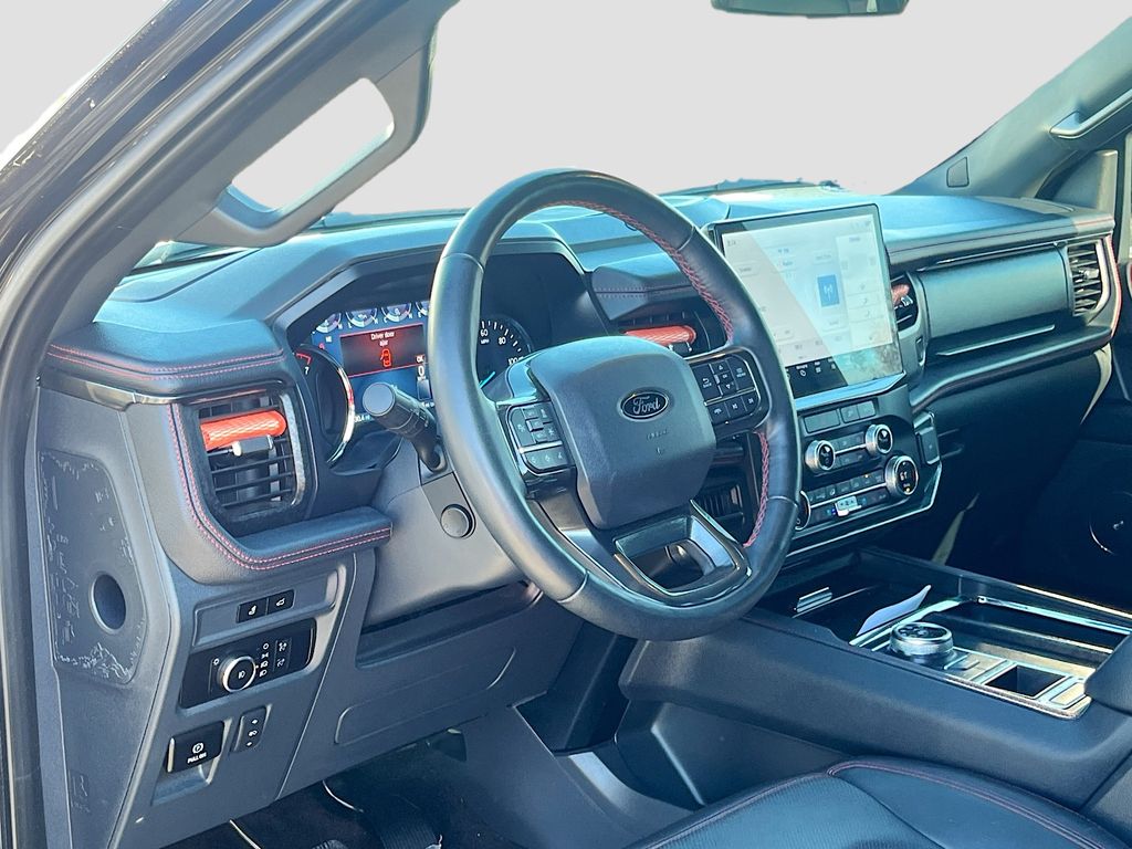 2022 Ford Expedition Limited - 8