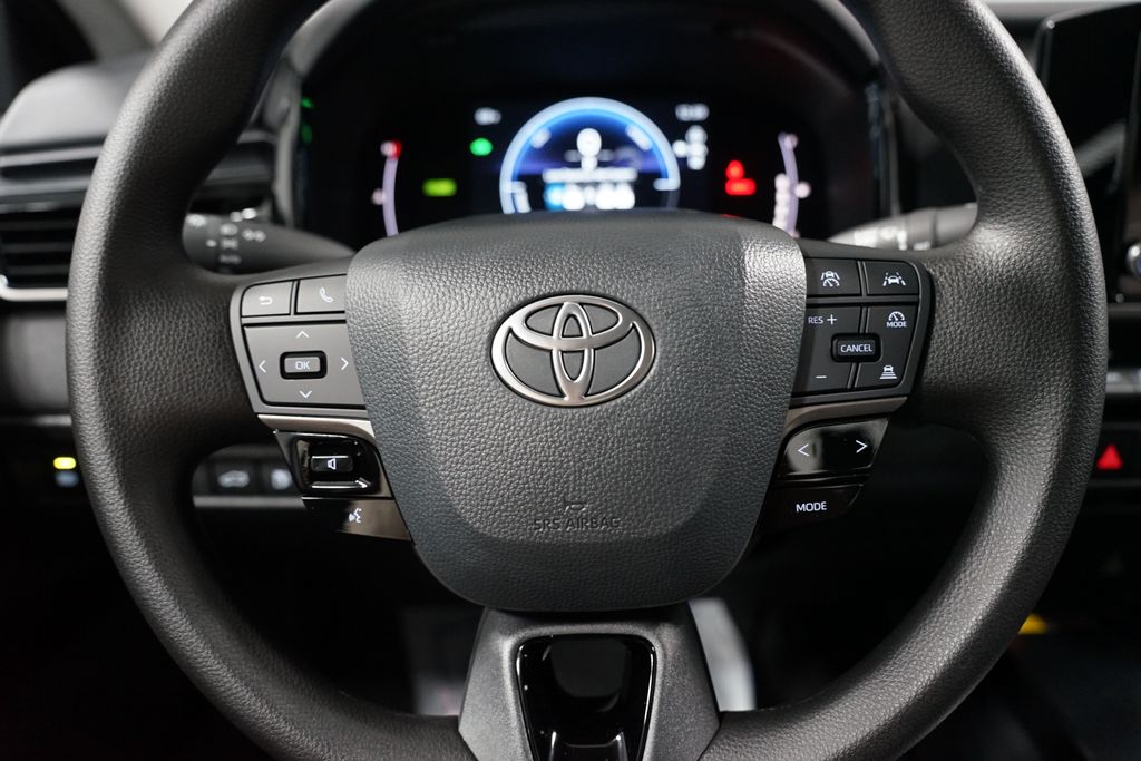 Thumbnail: 2026 Toyota Camry - 12