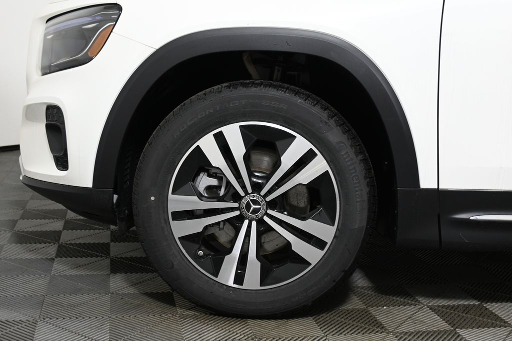 2025 Mercedes-Benz GLB 250 11