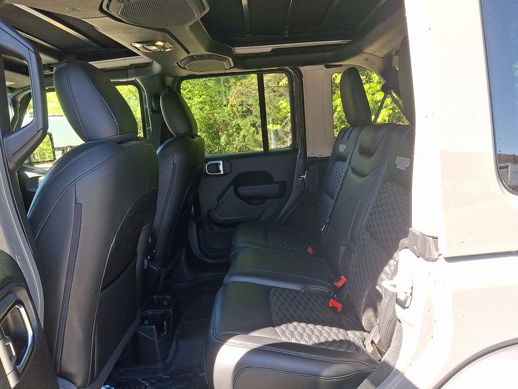 2023 Jeep Wrangler Sport S 10