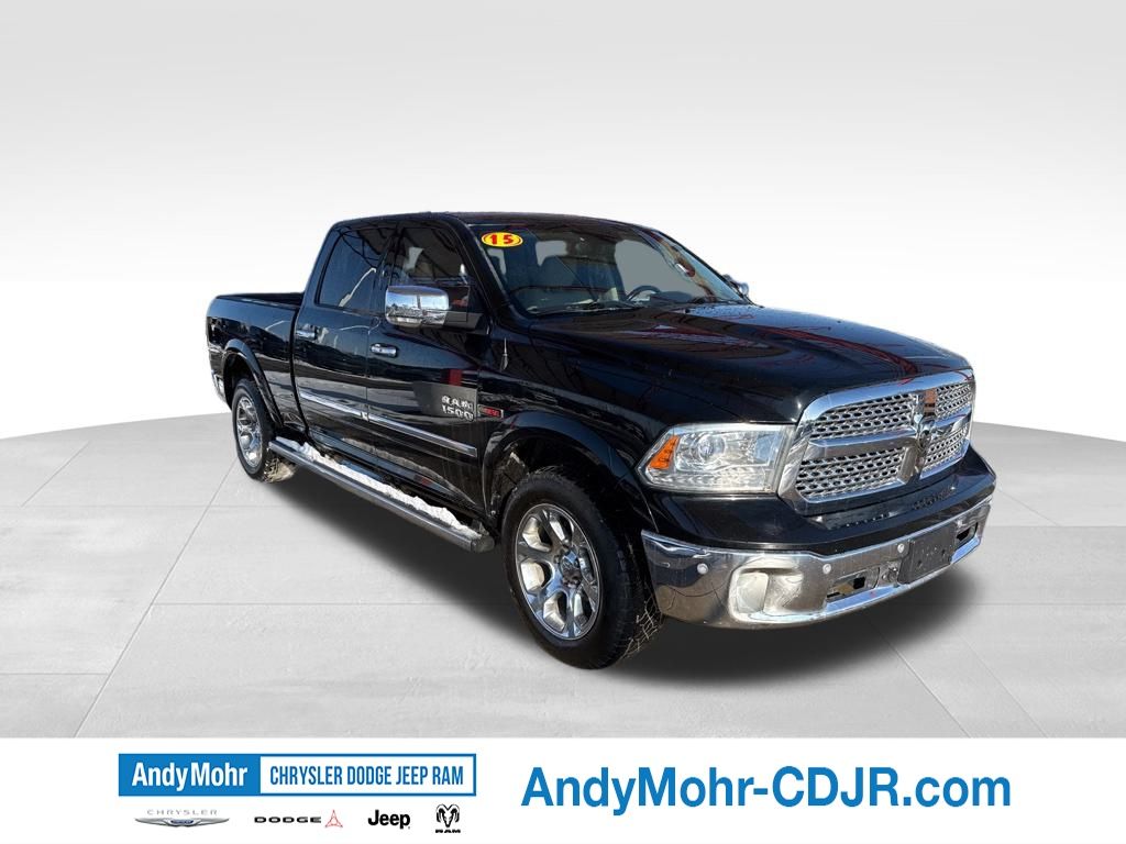 Black Clearcoat 2015 RAM 1500 Laramie Crew Cab 4WD Pickup Truck Four-Wheel Drive 8-Speed Automatic