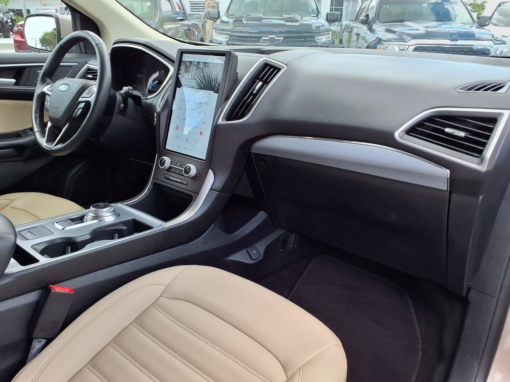Used 2021 Ford Edge SUV