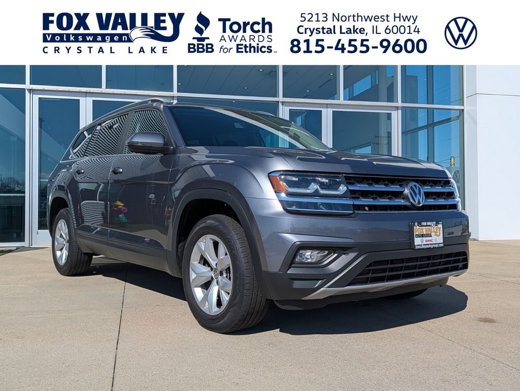 Platinum Gray Metallic 2018 Volkswagen Atlas SE 4Motion SUV / Crossover All-Wheel Drive 8-Speed Automatic