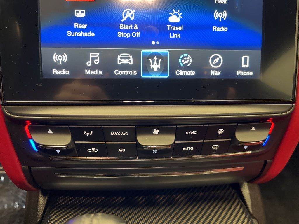 Thumbnail: 2018 Maserati Quattroporte - 19