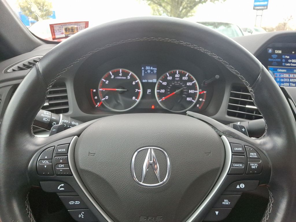 2016 Acura ILX Premium 19