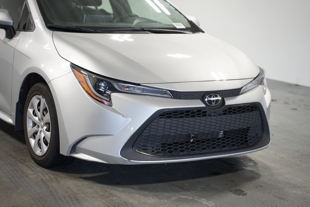 2021 Toyota Corolla LE 4