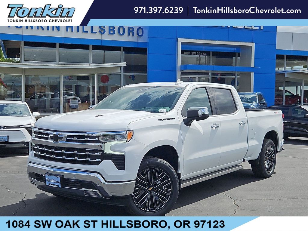 Summit White 2026 Chevrolet Silverado 1500 Pickup Truck Four-Wheel Drive Automatic