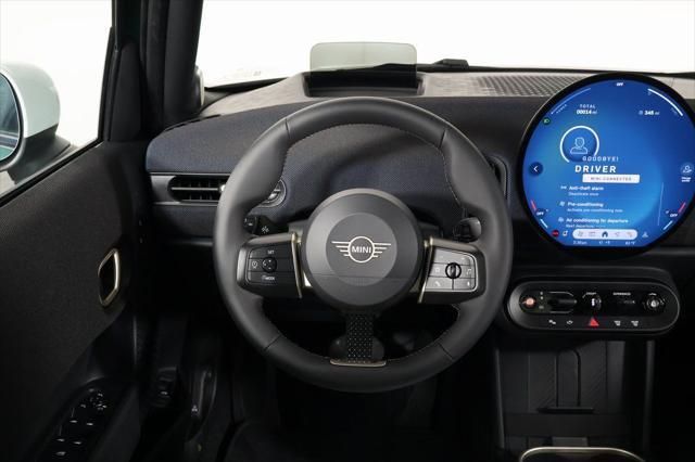 Thumbnail: 2026 MINI Cooper - 4