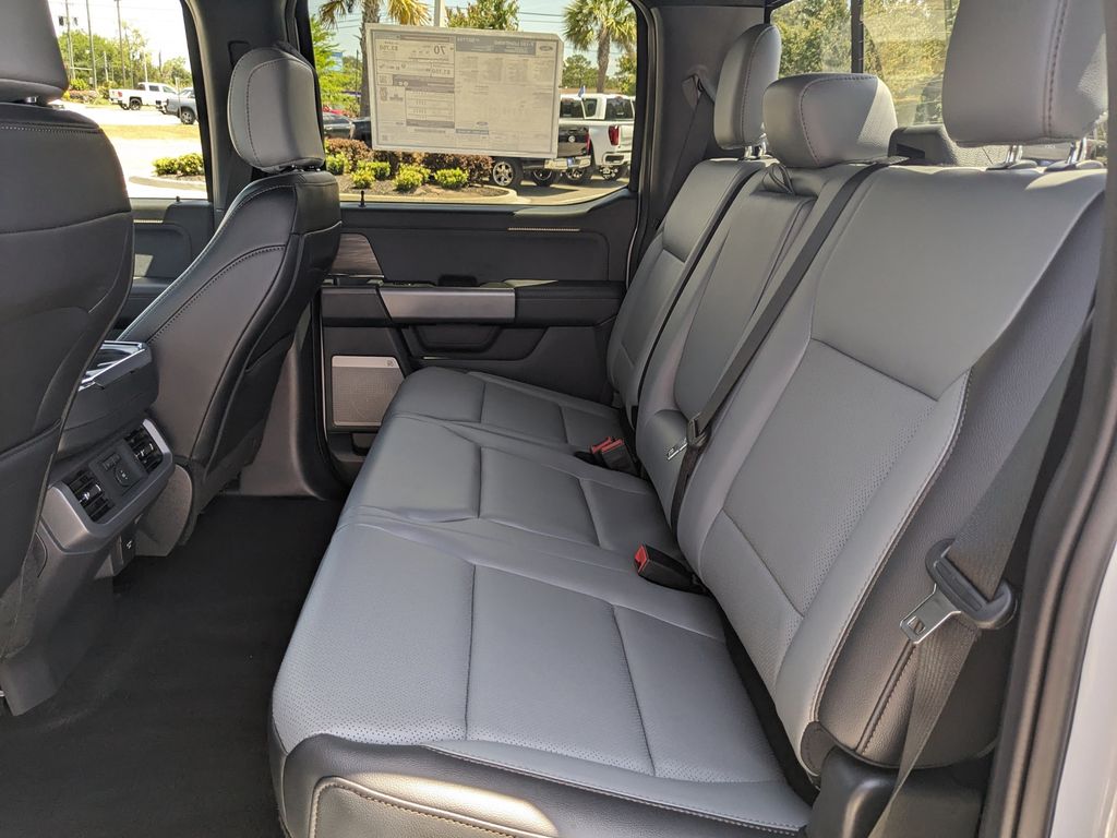 2025 Ford F-150 Lightning Lariat