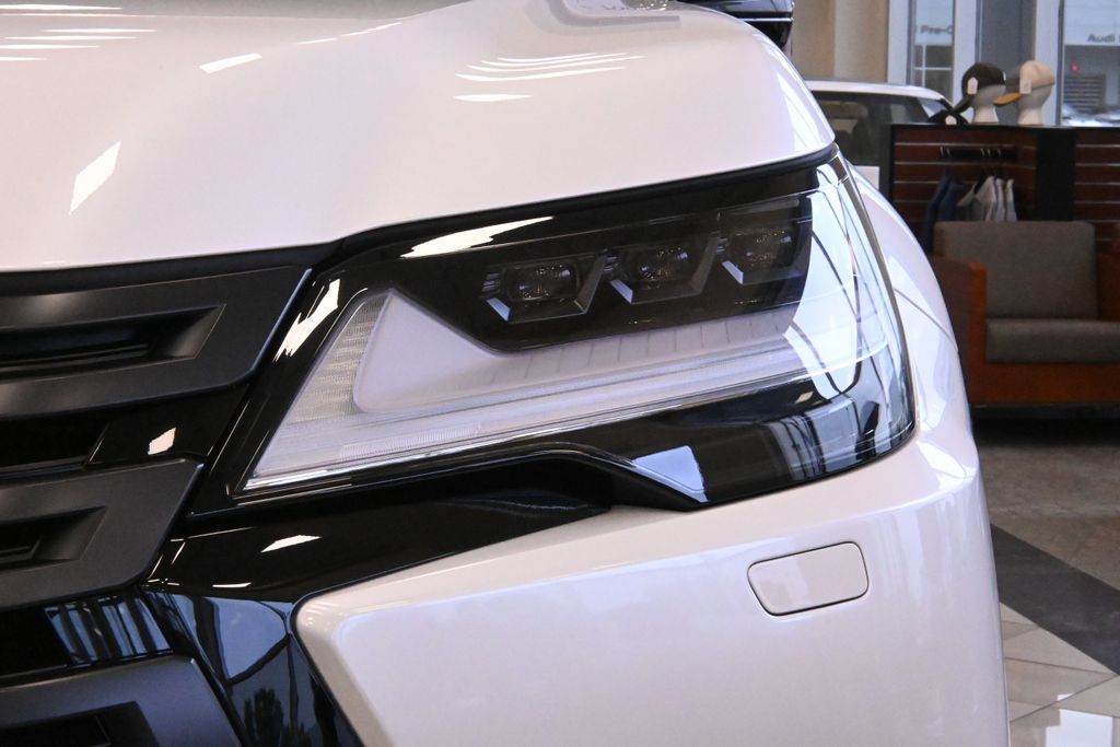 Thumbnail: 2025 Lexus LX - 9