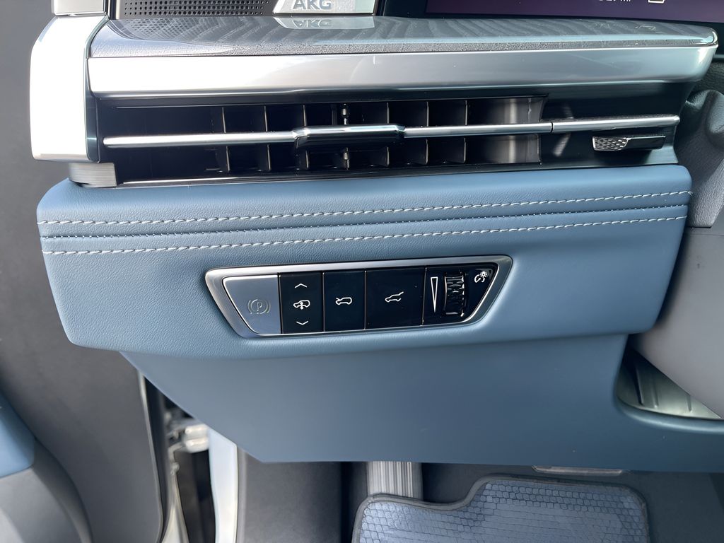 New Car 2025 Cadillac Escalade  Sport For Sale Under $150,000 In Austin, Texas