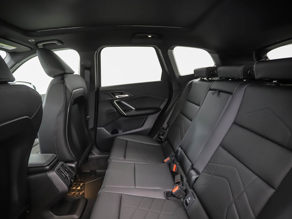 Thumbnail: 2026 BMW X1 - 22