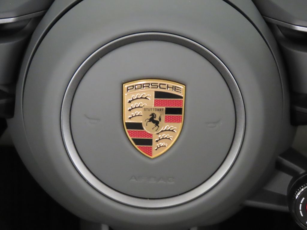 Thumbnail: 2026 Porsche 911 - 28