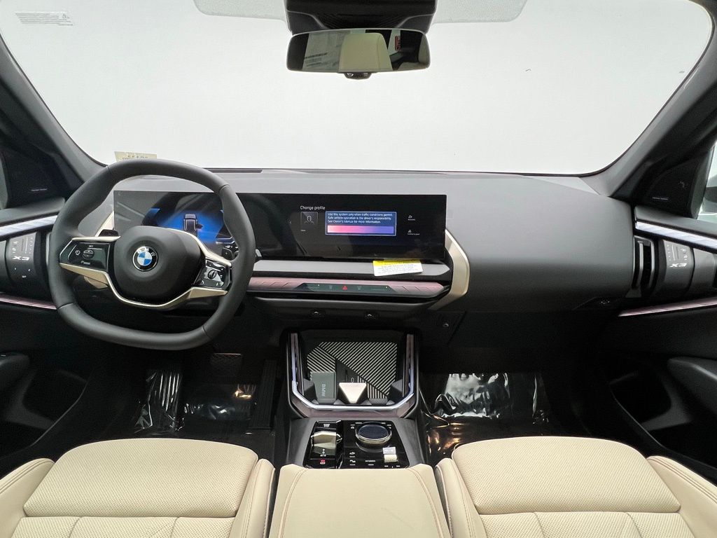 2025 BMW X3  11