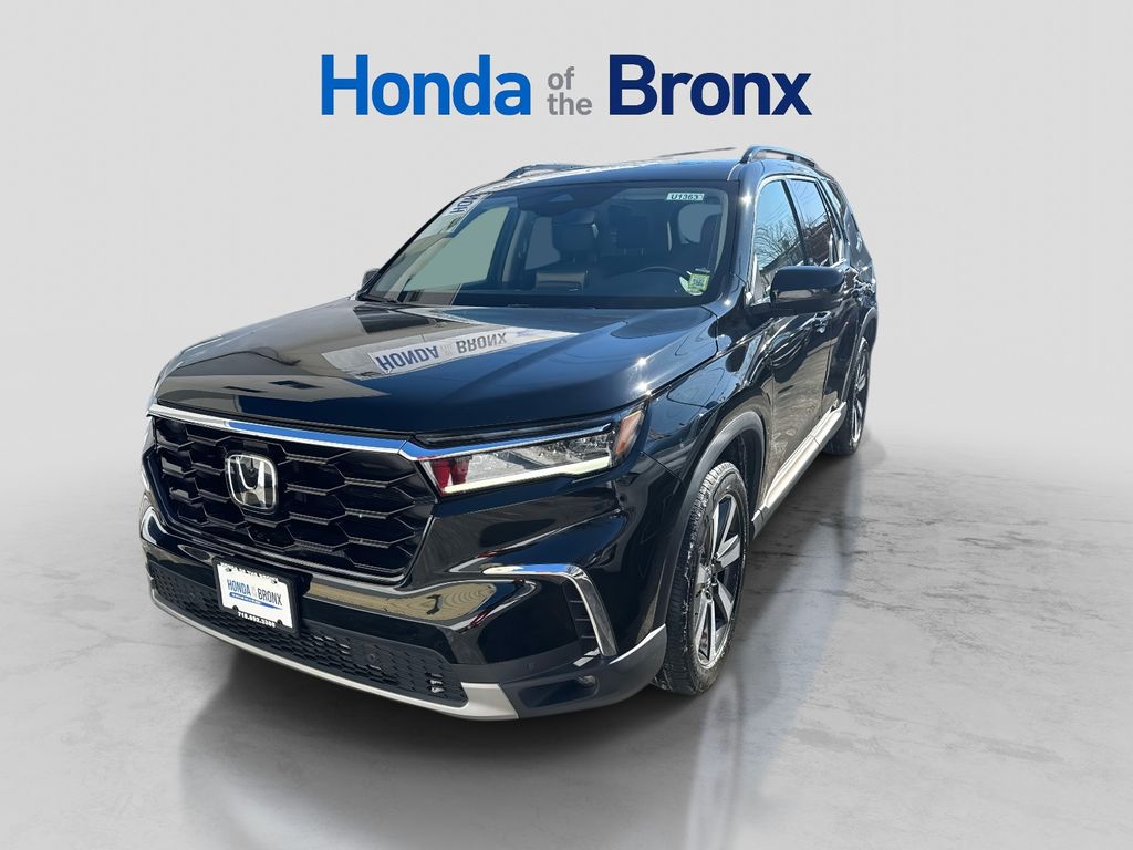 2023 Honda Pilot Touring AWD