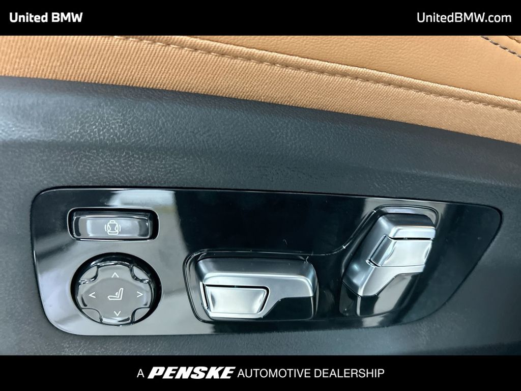 2026 BMW X7 xDrive40i 12