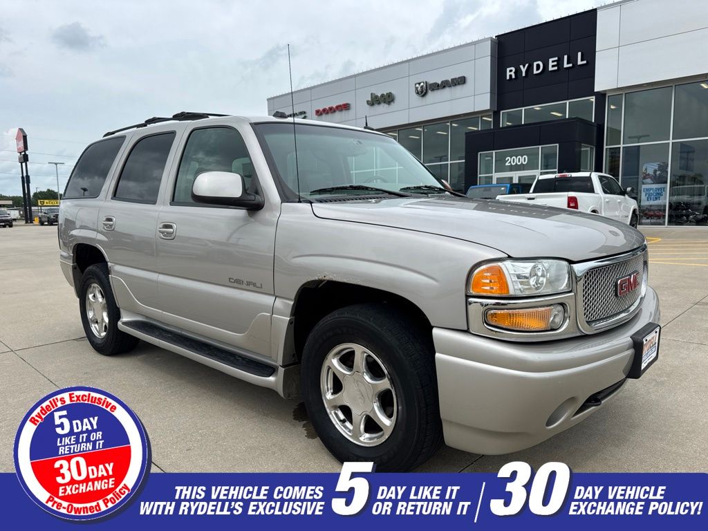 Silver Birch Metallic 2004 GMC Yukon SUV / Crossover All-Wheel Drive 4-Speed Automatic Overdrive