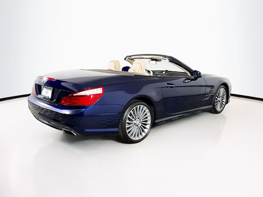 Thumbnail: 2016 Mercedes-Benz SL-Class - 5