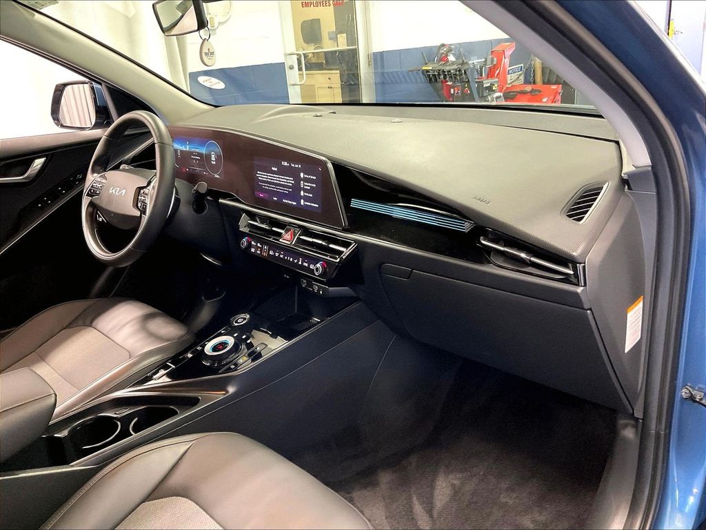 2024 Kia Niro EV — photo 14