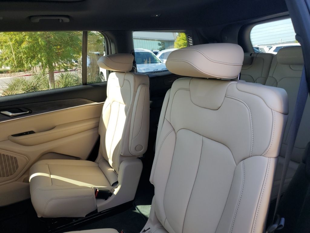 New Car 2025 Jeep Grand Cherokee L  Limited For Sale Under $50,000 In Austin, Texas