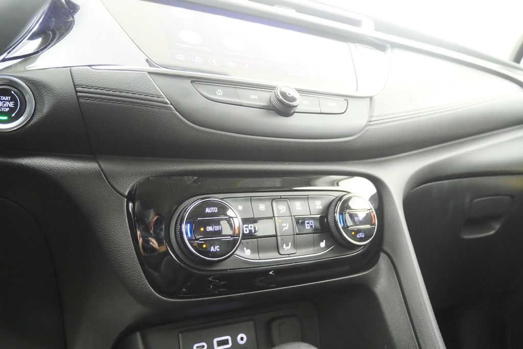 Thumbnail: 2023 Buick Encore GX - 23
