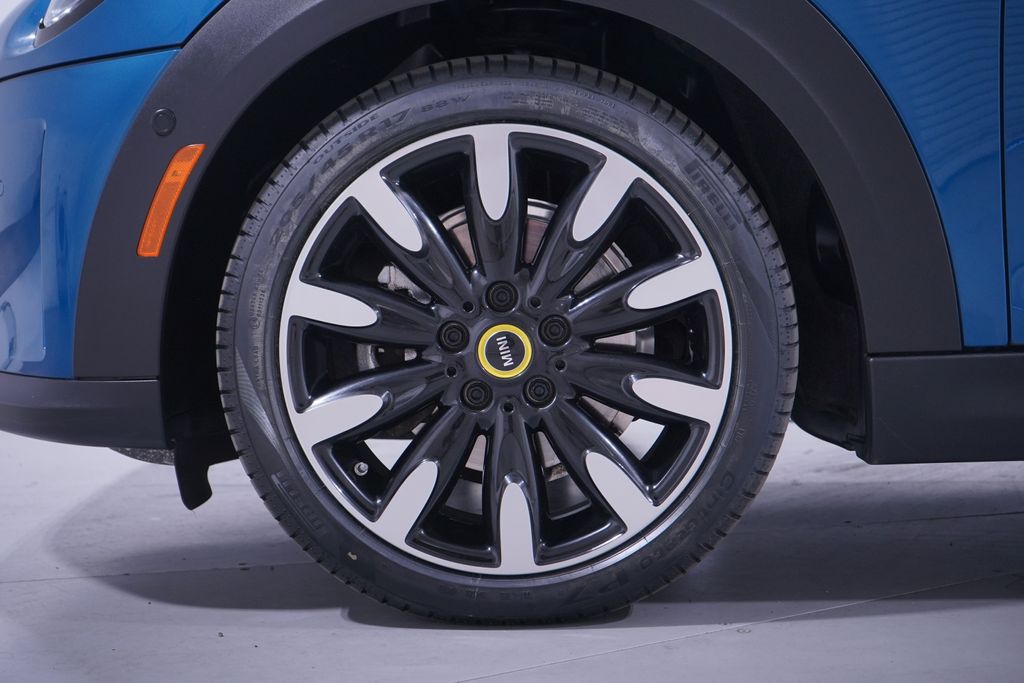 Thumbnail: 2023 MINI Cooper - 2