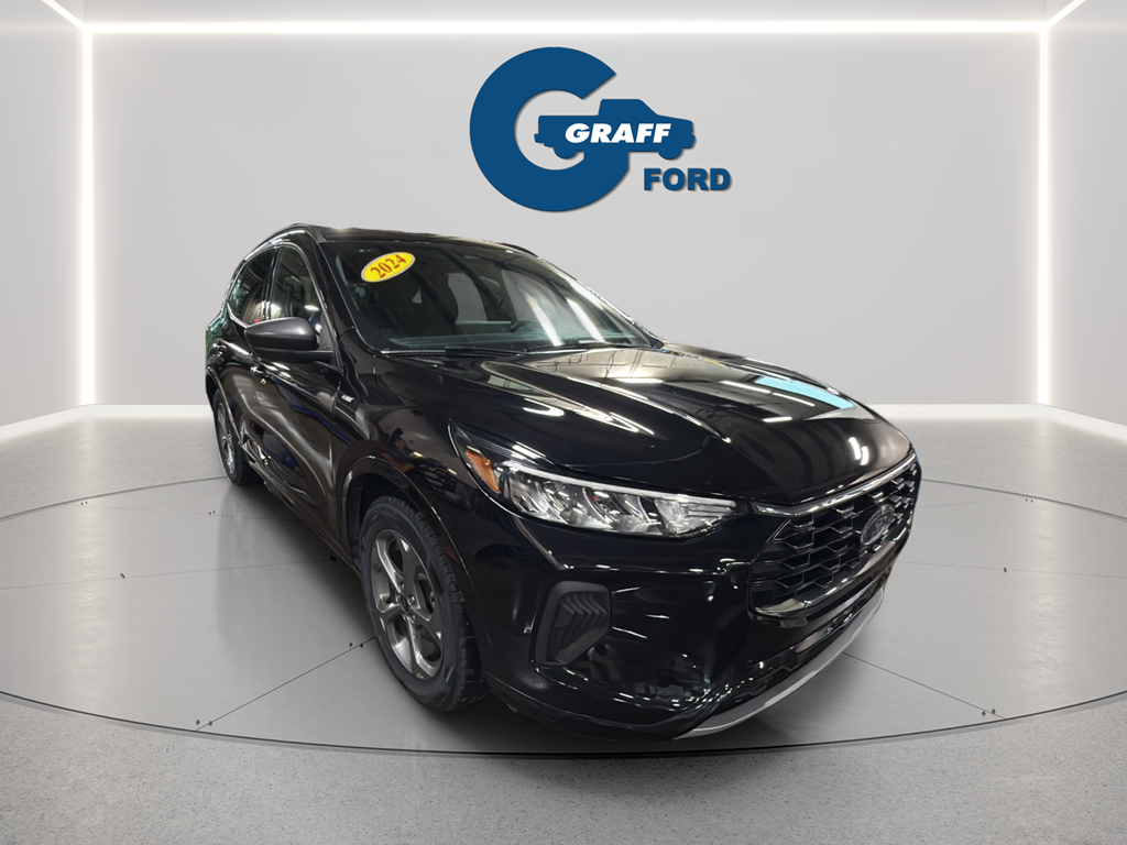 Used 2024 Ford Escape SUV